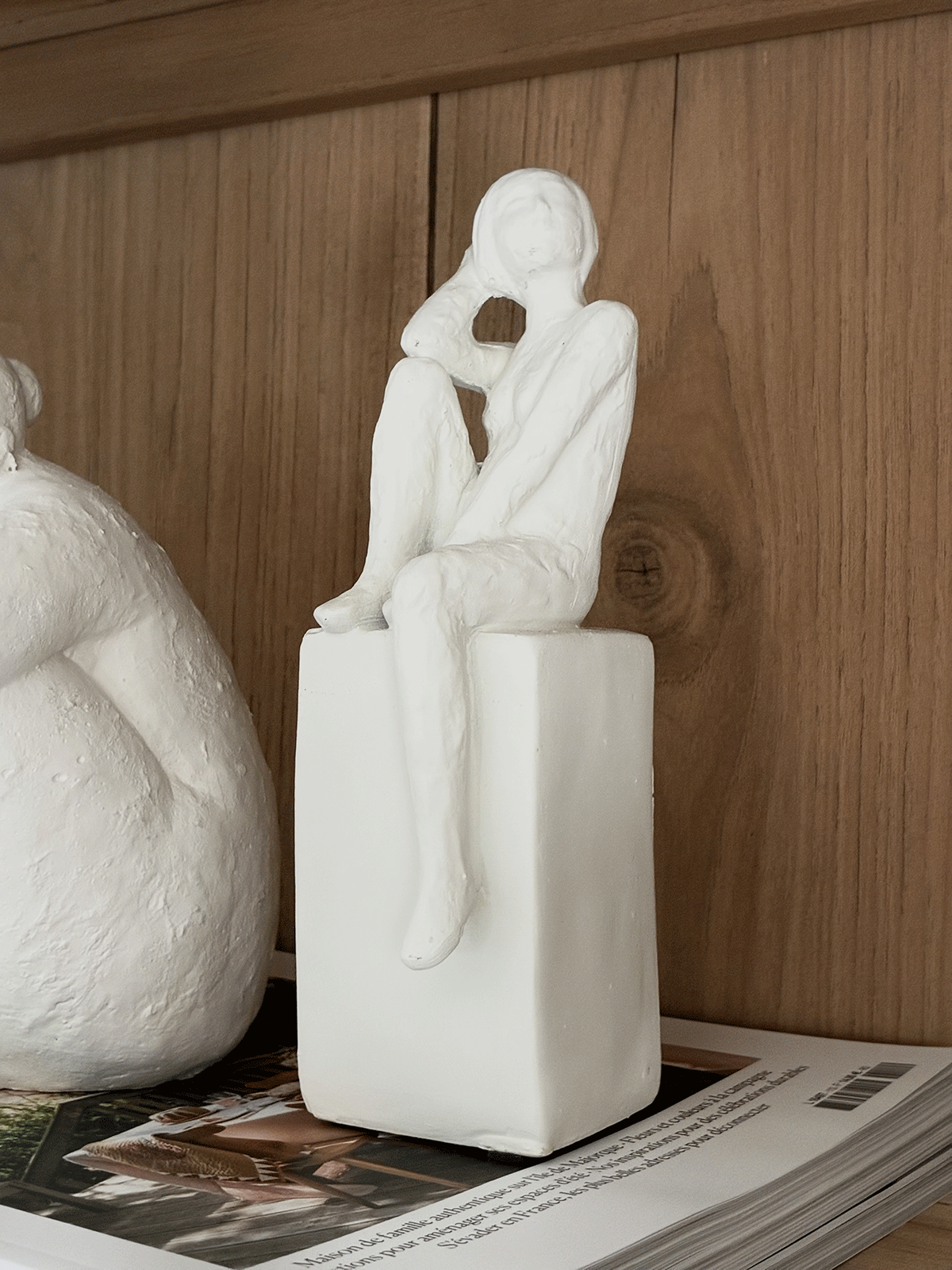 STATUETTE-DAME-FINE