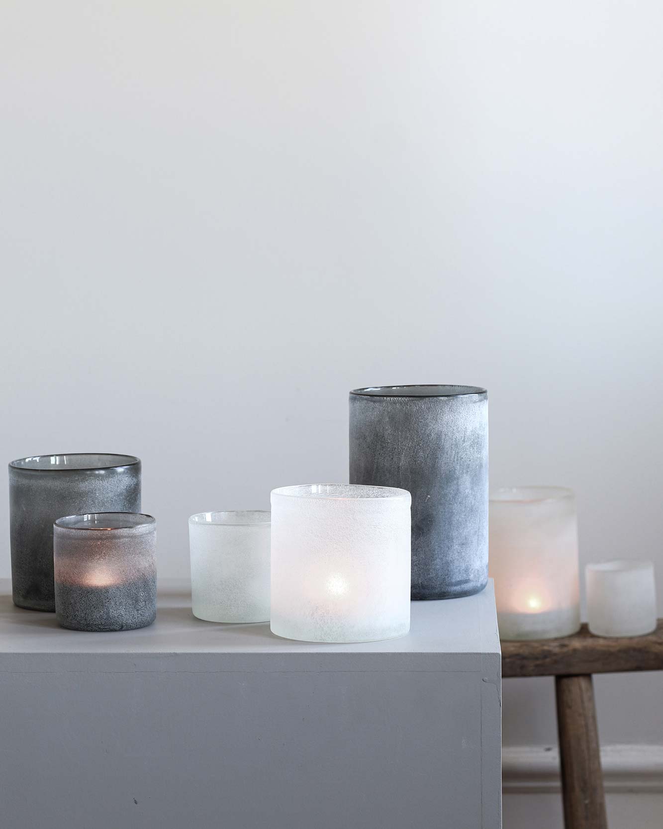 frost-group-grey-white1-30968