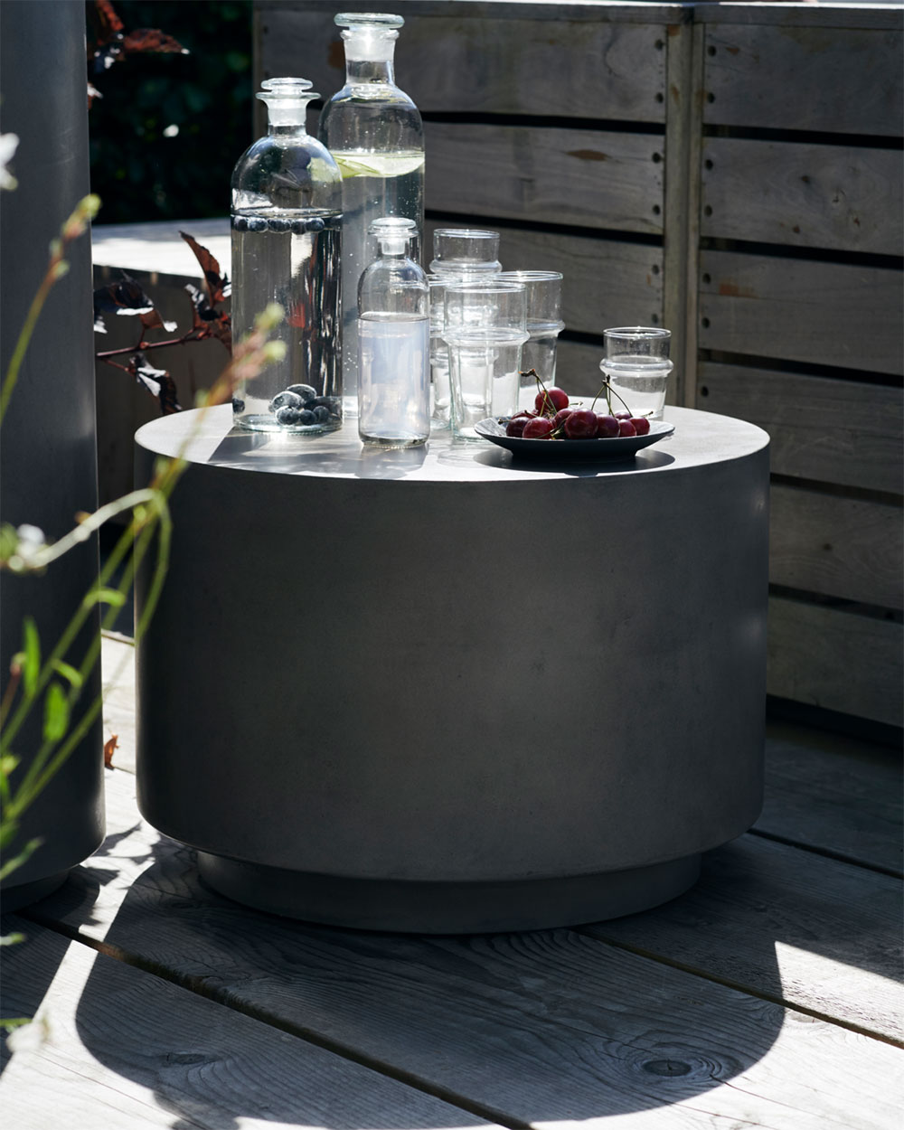 TABLE-RONDE-BETON-1